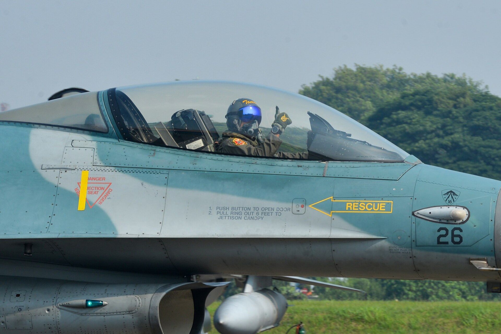 F-16 Fighting Falcon